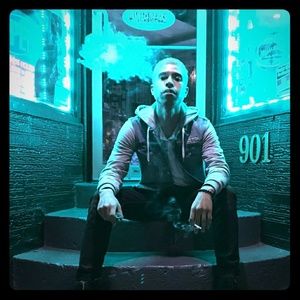 Meet your Posher, Adrian